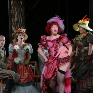 La Dame de chez Maxim… Ou presque ! de Feydeau / Offenbach, mise en scène de Vincent Goethals au Théâtre du Peuple de Bussang
