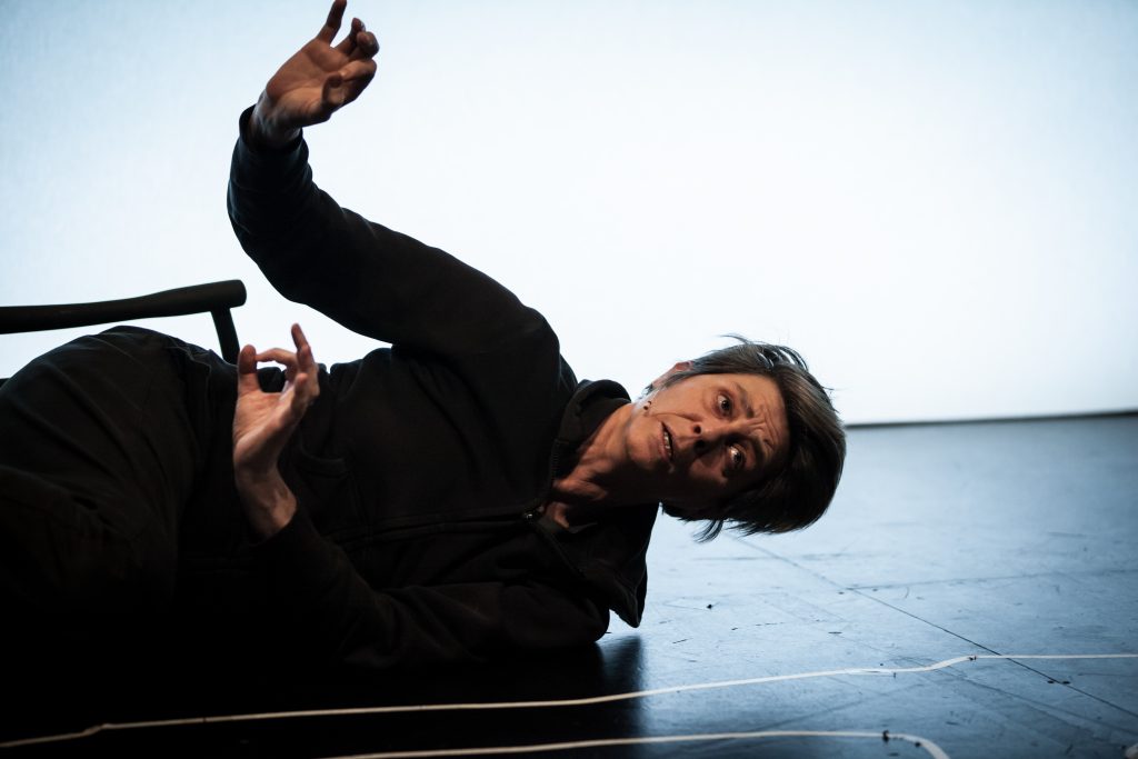 Je N'ai Pas Fait Un Theatre Que Je N'aimais Pas Un Fauteuil Pour l'Orchestre – Le site de critiques théâtrales parisien