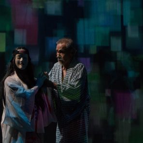 Sleeping d’après Yasunari Kawabata, mise en scène de Serge Nicolaï, Le Monfort Théâtre