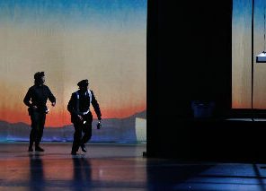 L’île d’Or. Kanemu-Jima, du Théâtre du Soleil, dirigé par Ariane Mnouchkine, en harmonie avec Hélène Cixous, Théâtre du Soleil, Cartoucherie de Vincennes