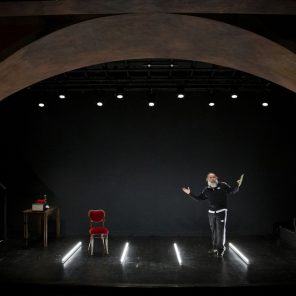 Entre les lignes, de Tiago Rodrigues et Tónan Quinto, Théâtre Athénée Louis-Jouvet