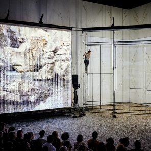 Anima, Installation-performance de Noémie Goudal et Maëlle Poésy, au Centre Pompidou