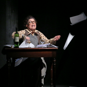 La vie matérielle, de Marguerite Duras, adapté par Michel Monnereau, mise en scène de William Mesguich, avec Catherine Artigala, Lucernaire