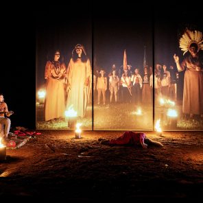 Antigone in the Amazon, de Milo Rau à la Grande Halle de la Villette