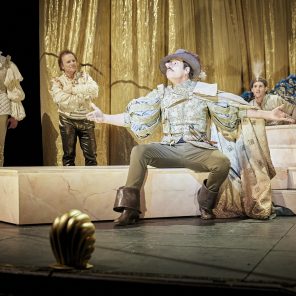 Cyrano de Bergerac, d’Edmond Rostand, mise en scène d’Emmanuel Daumas, à La Comédie-Française
