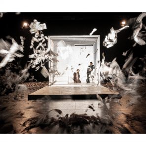 Pépé Chat ; ou comment Dieu a disparu, texte et mise en scène de Lisaboa Houbrechts, au Théâtre de la Ville /Sarah Bernhardt, Festival Chantier d’Europe