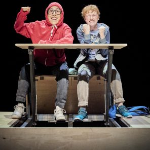 J'ai trop peur, J'ai trop d'amis, Je suis trop vert, textes et mises en scène de David Lescot, Théâtre de la Ville-Les Abbesses, Paris