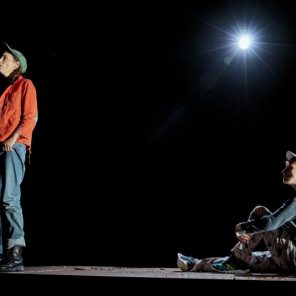 Je suis trop vert, de la Compagnie Kaïros, écrit et mis en scène par David Lescot, au Théâtre de la Ville – Les Abbesses, Paris