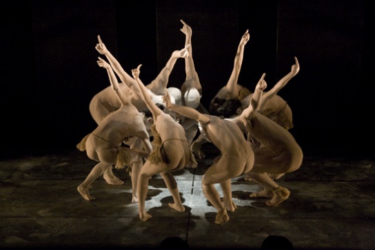 Critique •  La Cie Dairakudakan à la Maison de la Culture du Japon : « Omamagoto »