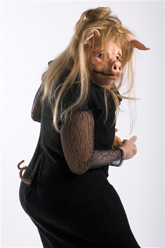 Critique •  « Truismes » d’après le roman de Marie Darrieusecq par Alfredo Arias au Rond-Point