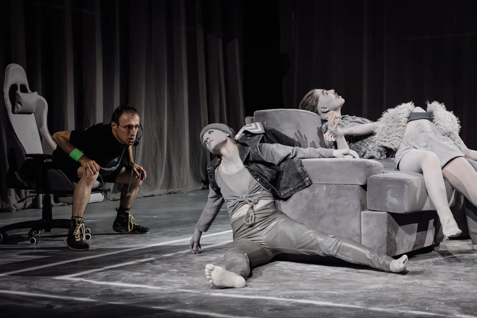 Le Ring de Katharsy, conception et mise en scène d’Alice Laloy, au Théâtre du Rond-Point