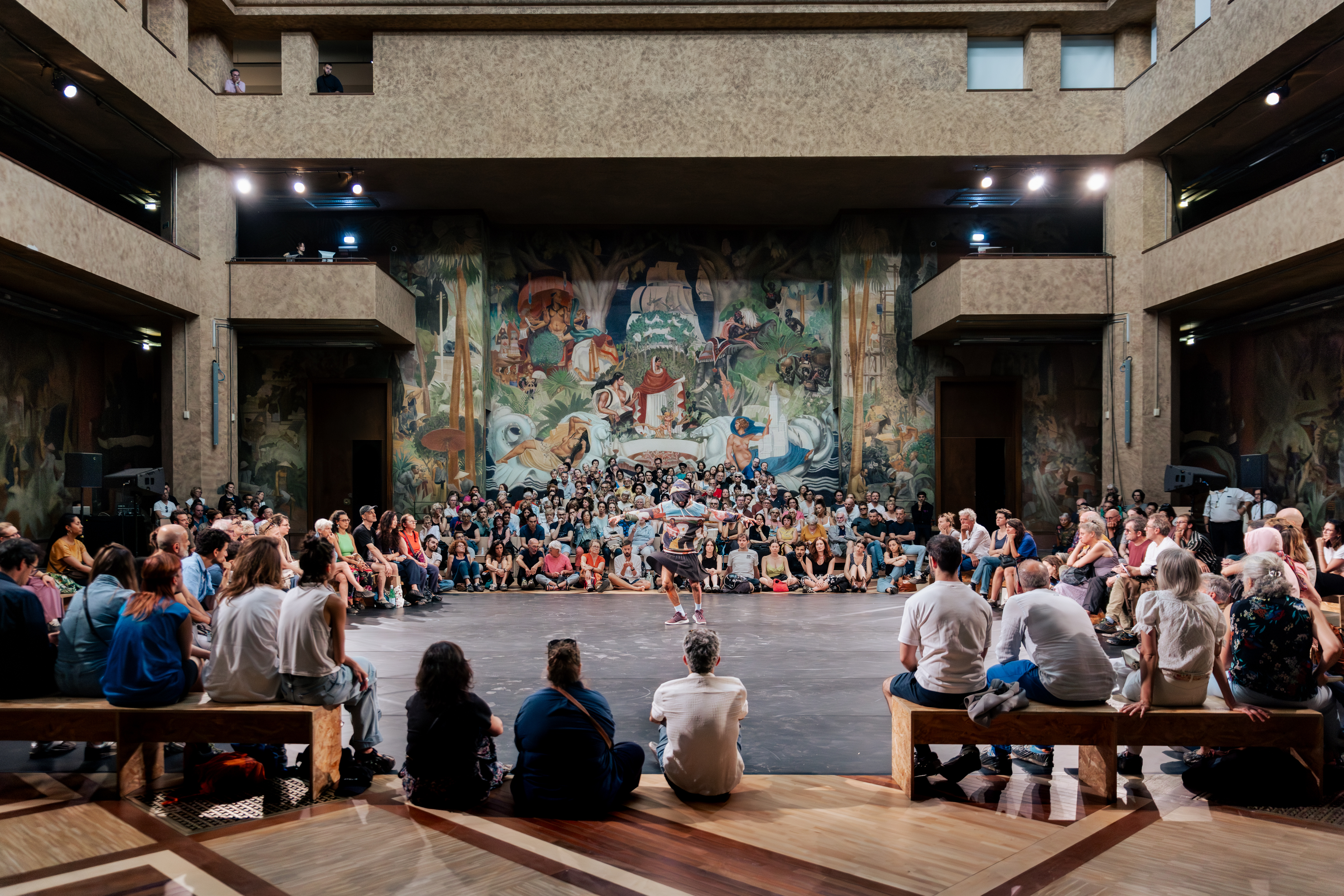 Solos dorés, Rebecca Journo, Calixto Neto, Thibault Eiferman, Palais de la Porte Dorée, Festival Paris l’été