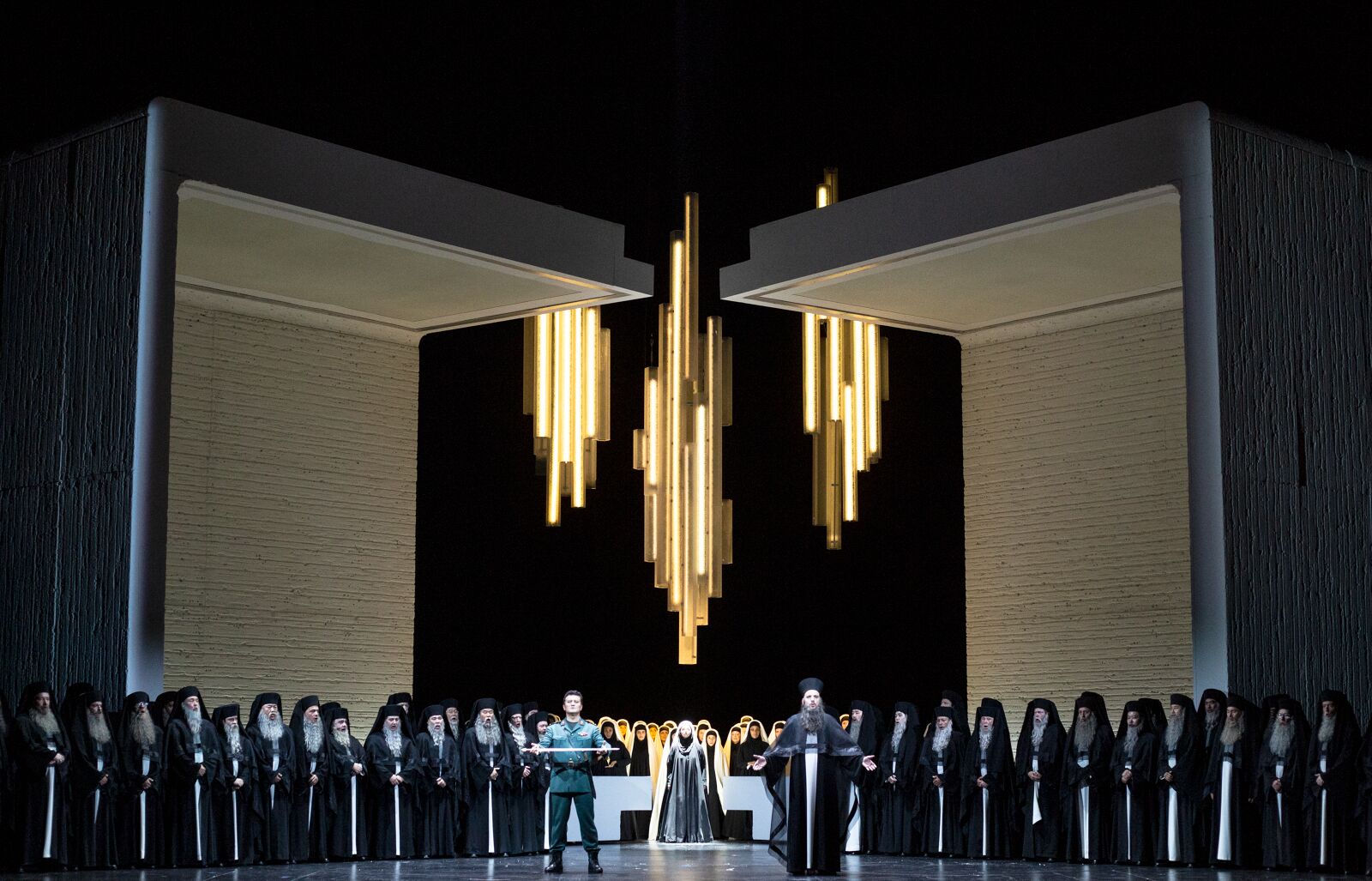 Aïda, de Giuseppe Verdi, direction musicale de Michele Mariotti, mise en scène de Shirin Neshat, Opéra national de Paris / Bastille