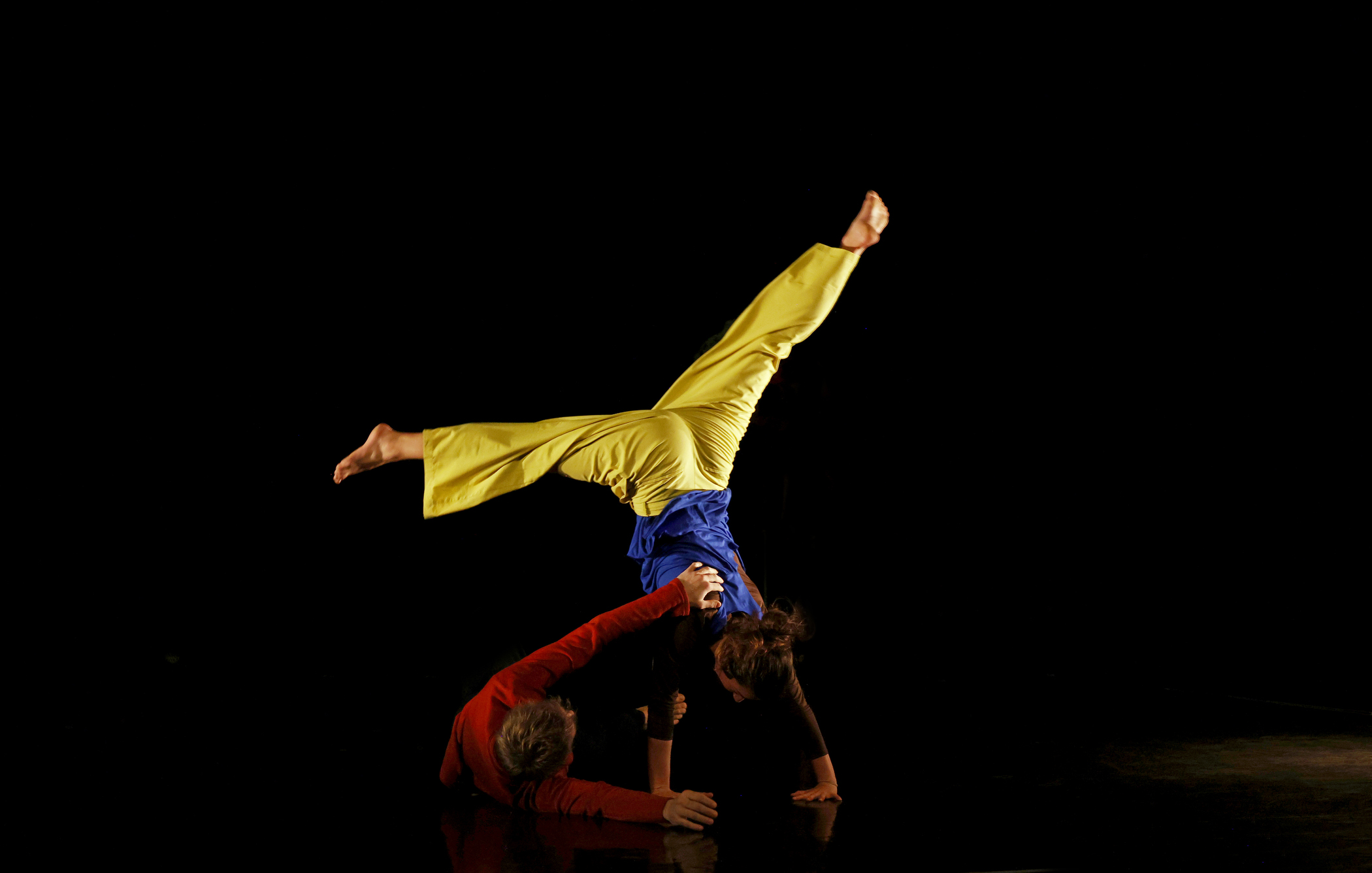 Dans ma cuisine, un désert, chorégraphie de Christian et François Ben Aïm, écriture et dramaturgie de Mariette Navarro, Les Plateaux Sauvages, Paris
