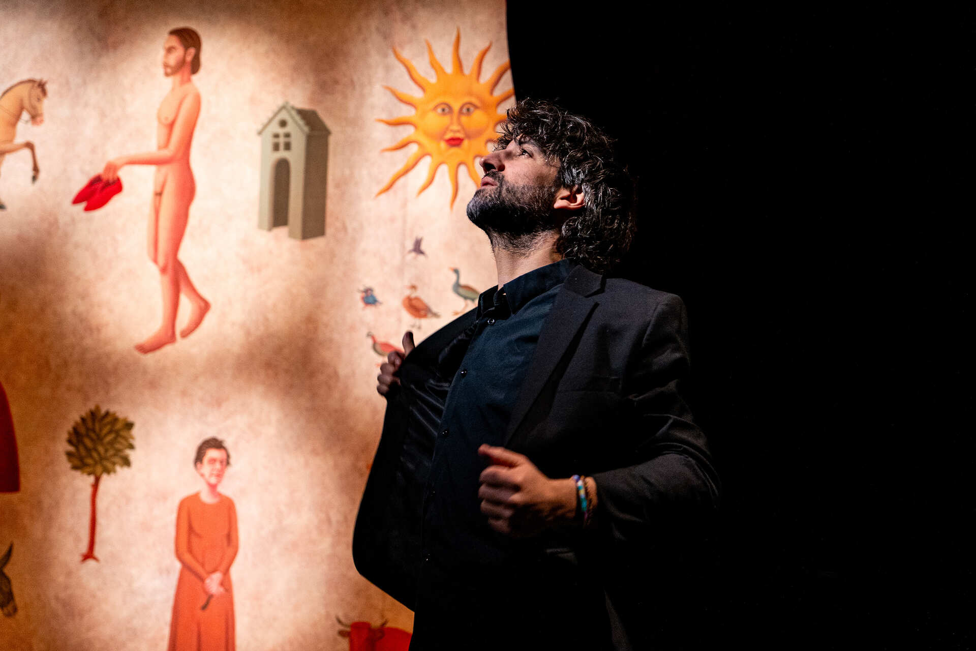 Rumba, l’âne et le bœuf de la crèche de St François sur le parking du supermarché, texte et mise en scène d’Ascanio Celestini, à La Maison des métallos