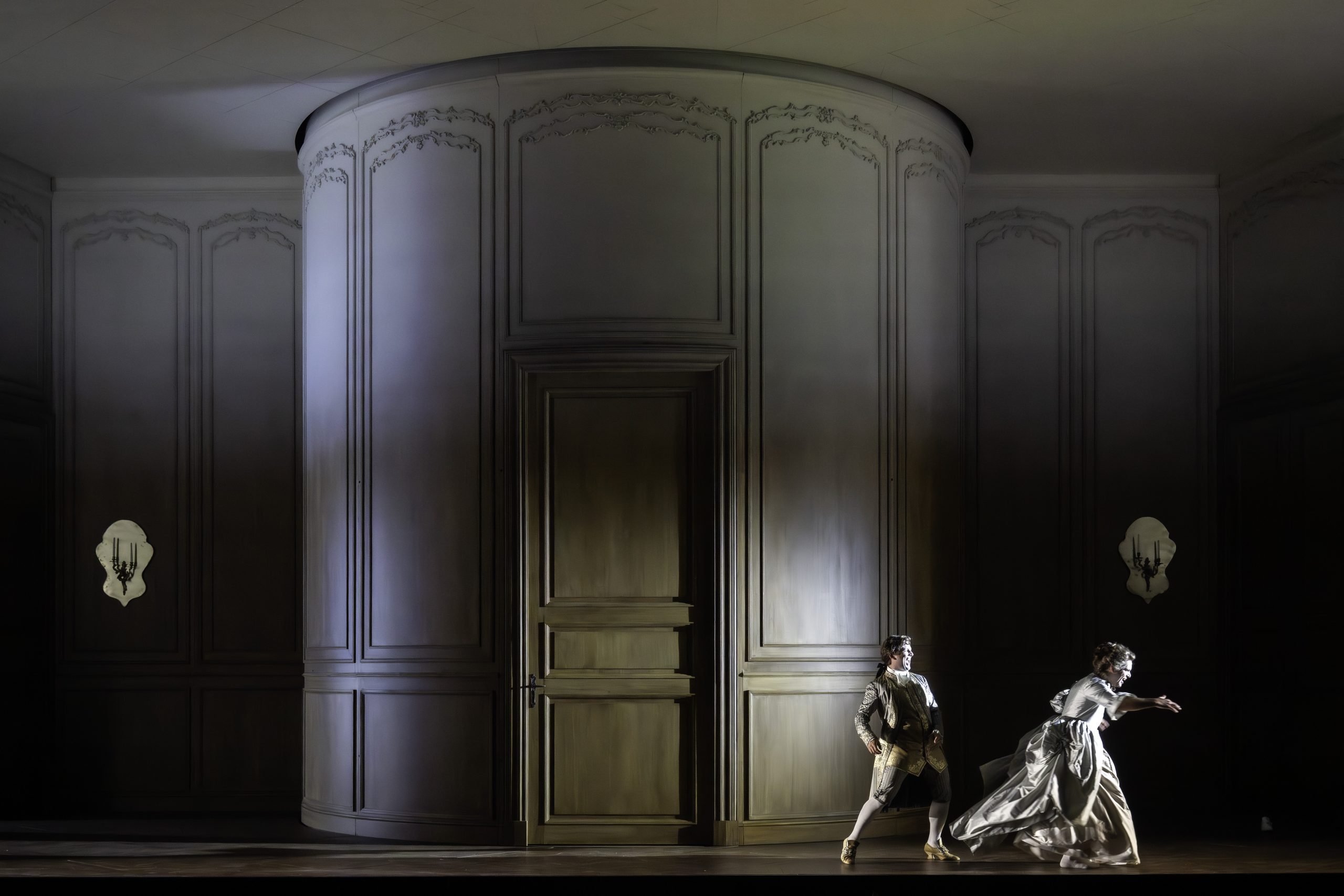 La Calisto, opéra de Francesco Cavalli, livret de Giovanni Faustini, direction musicale de Sébastien Daucé, mise en scène de Jetske Mijnssen, au Théâtre des Champs-Elysées