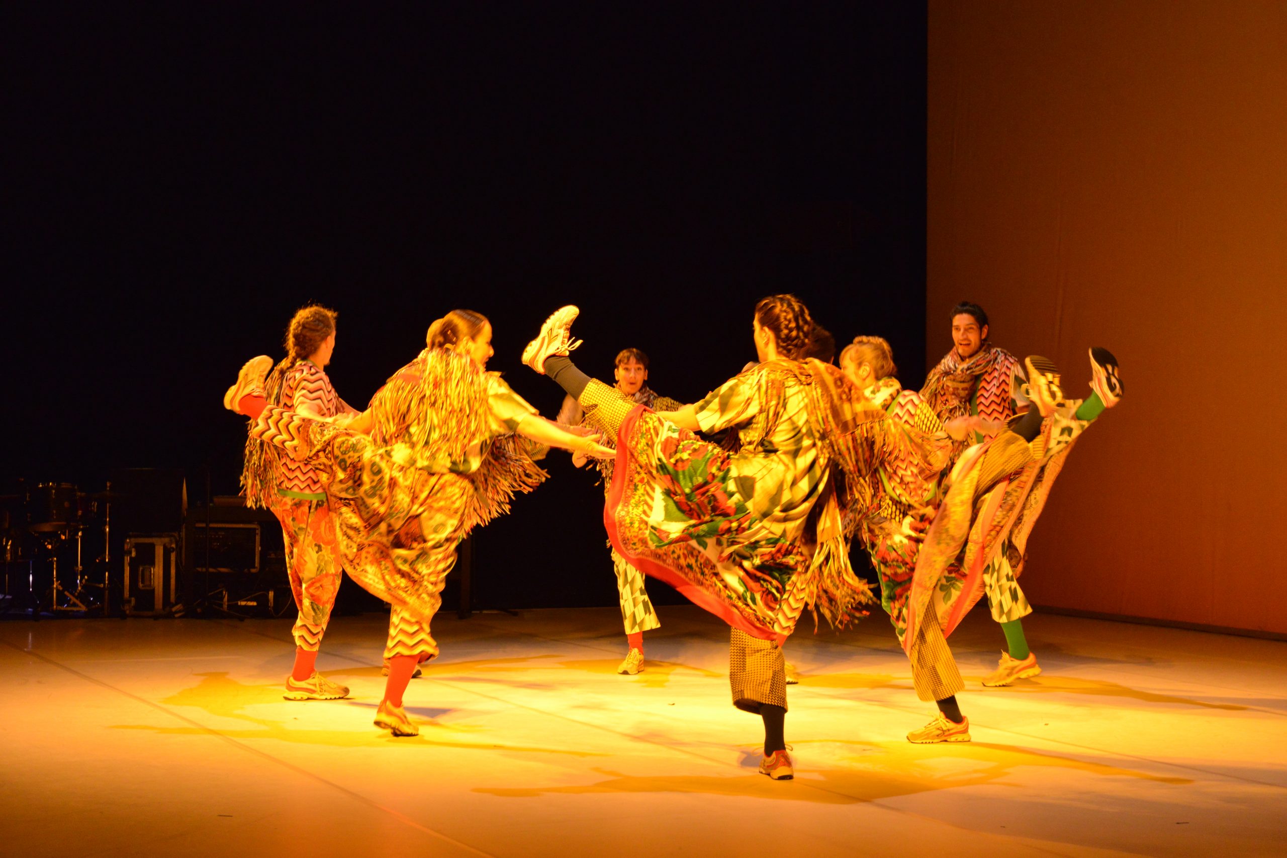 R.onde.s, conception, chorégraphie et mise en scène Pierre Rigal, Théâtre Sylvia Monfort, Paris