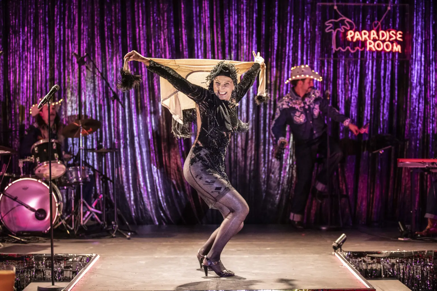 Edith Beale au Reno Sweeney, d’après L’Art de la chute de Sara Stridsberg, adaptation et mise en scène de Pierre Maillet, au Théâtre du Rond-Point