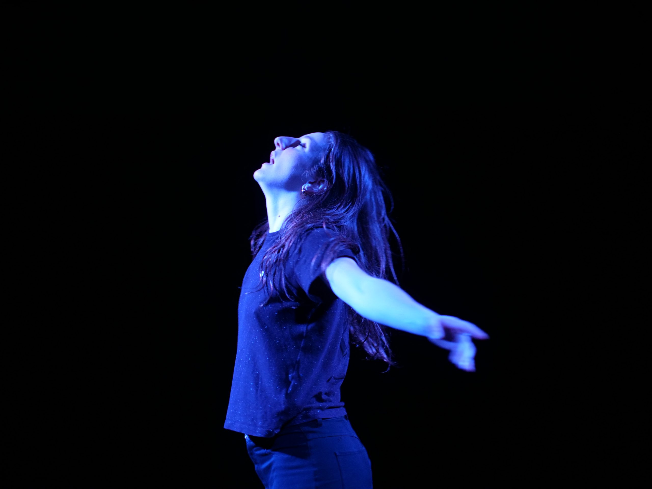 C’est pas la mer à boire, texte et interprétation de Blanche Sautou, au Théâtre de la Flèche