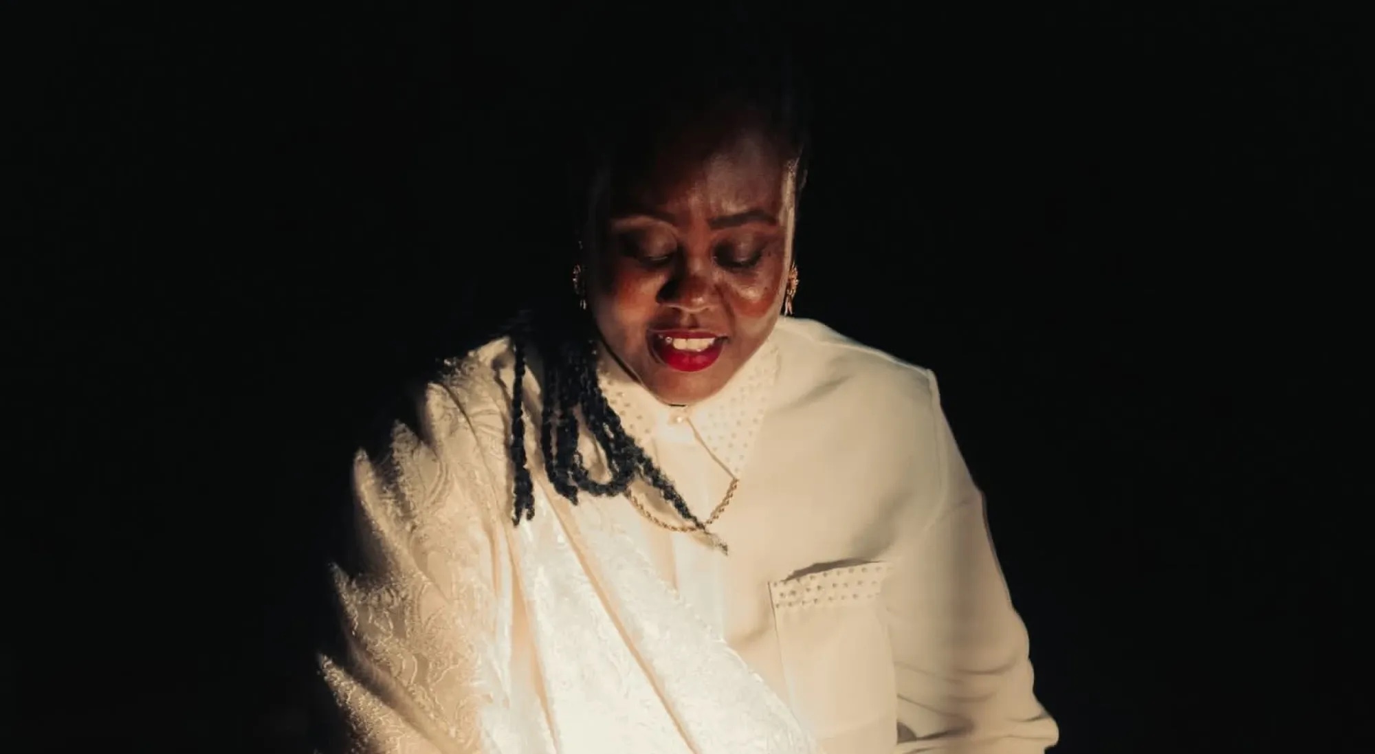 La deuxième danse politique, de Josué Mugisha à la MC93, à Bobigny, dans le cadre du Festival d’automne et de la Saison Méditerranée 2026